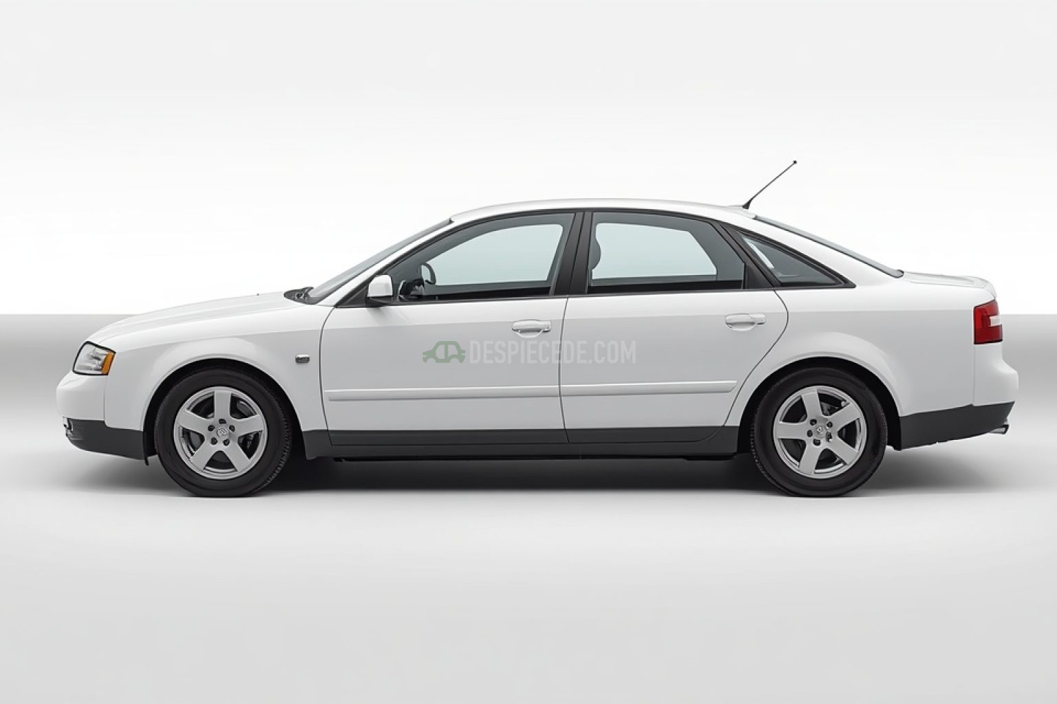 Despiece Audi A6 (4B,C5, Versión 2001) 1.8 T (150 cv) 2004 blanco