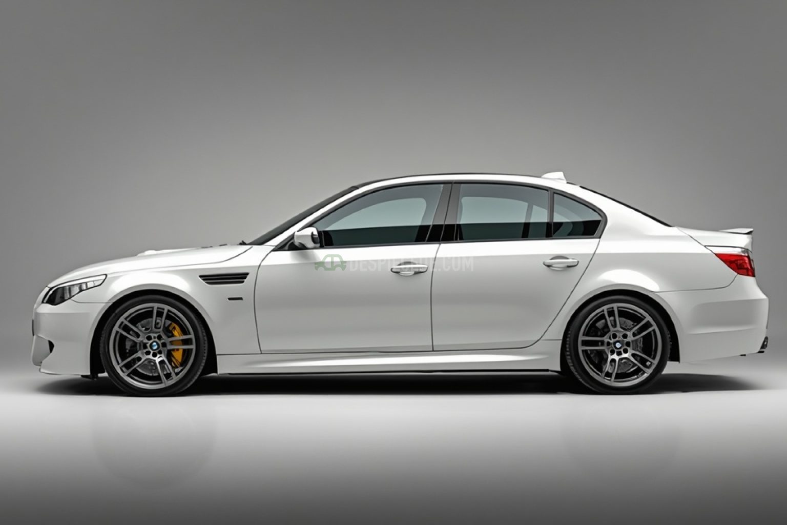 Despiece Bmw M5 (E60) 5.0i V10 (507 cv) Automatico 2009 plata