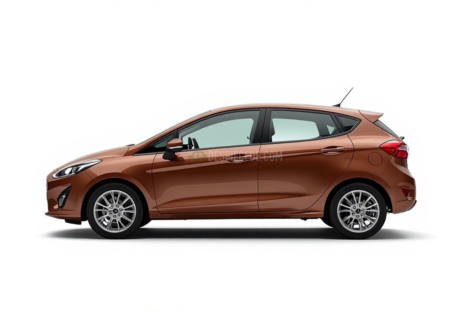 Despiece Ford Fiesta VI 1.4 16V (80 cv) 2008 marron