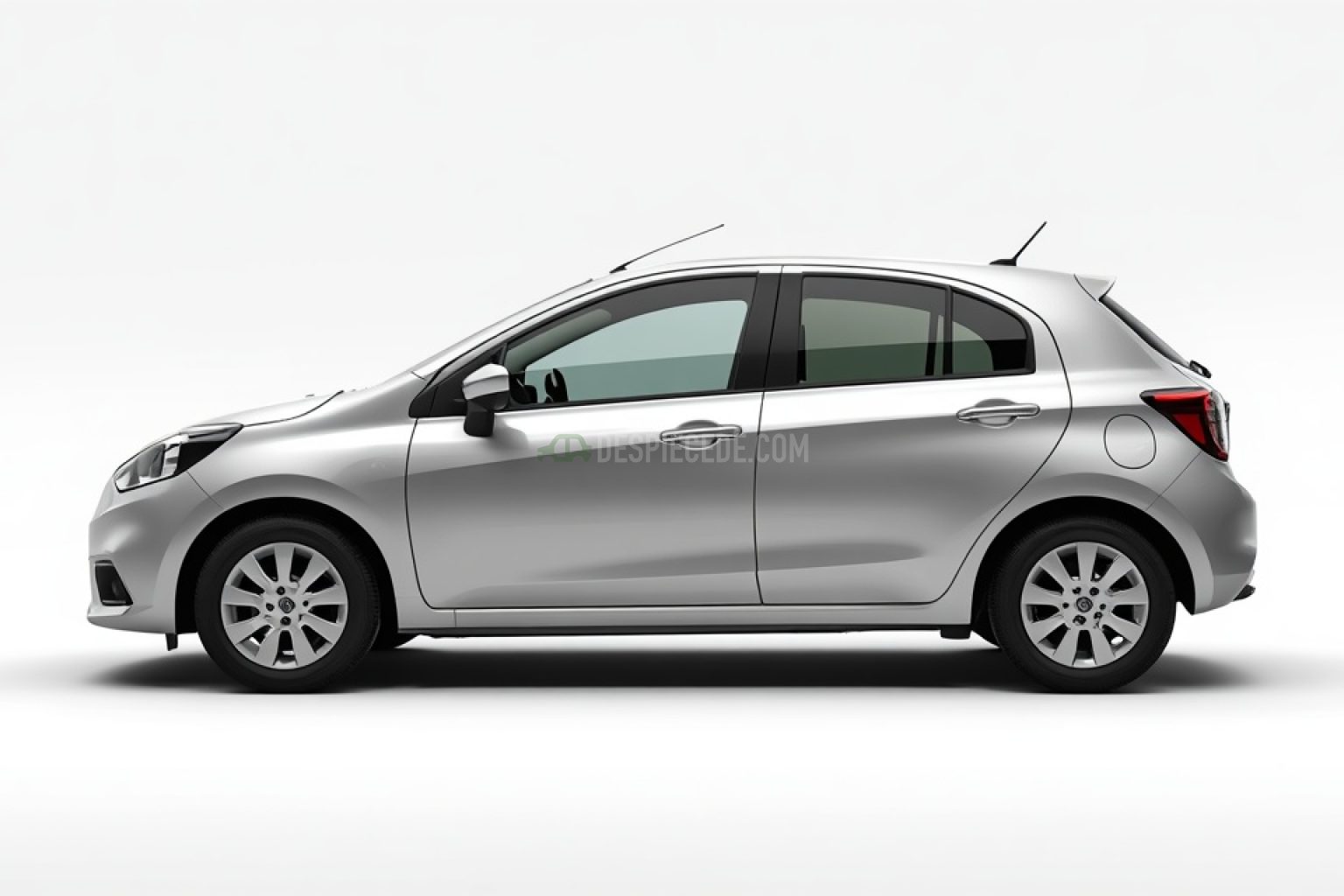 Despiece Nissan March (k12) 1.2 i 16V (80 cv) 2004 gris