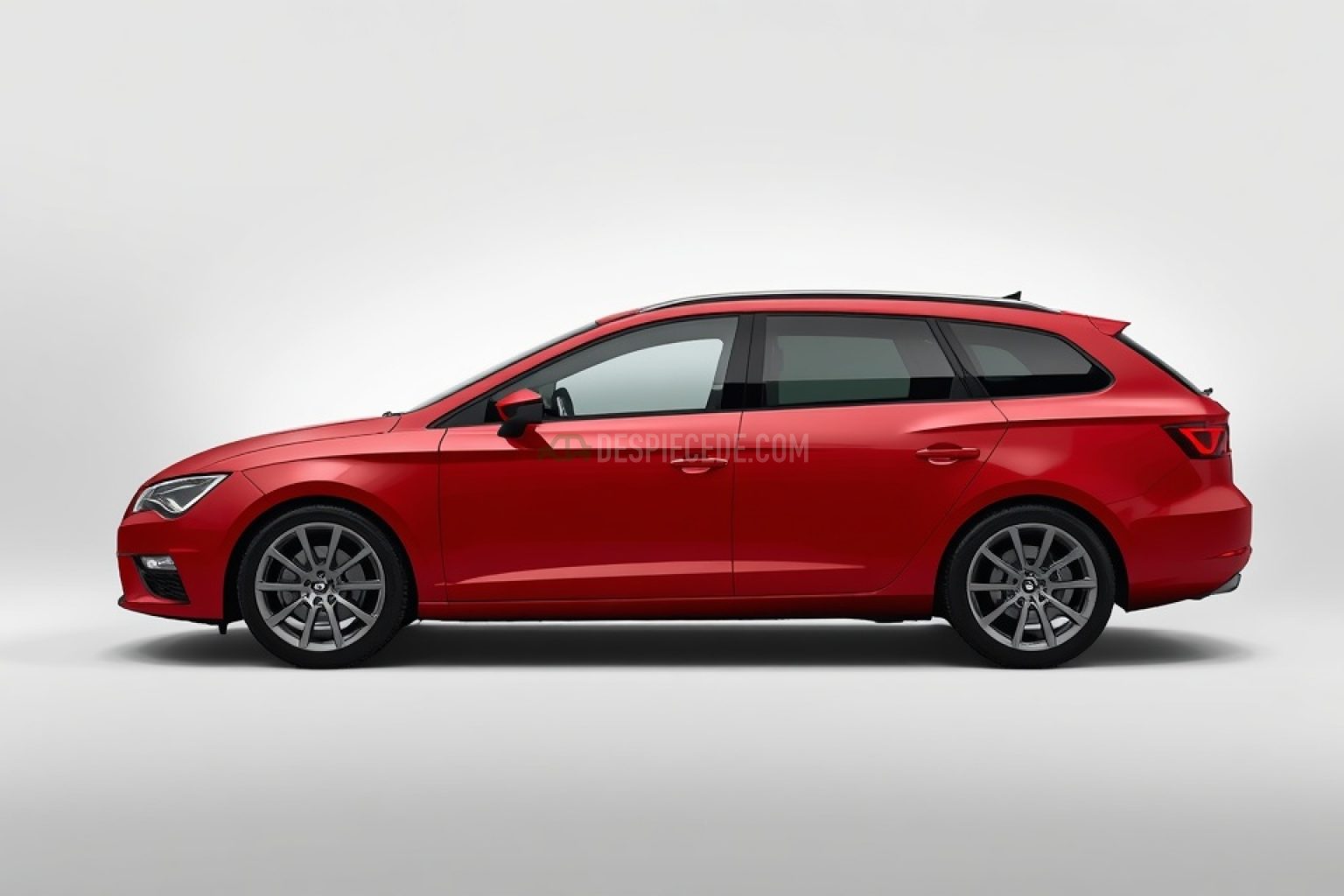 Despiece Seat Leon III ST (Versión 2016) 1.6 TDI (115 cv) DSG 2016 rojo