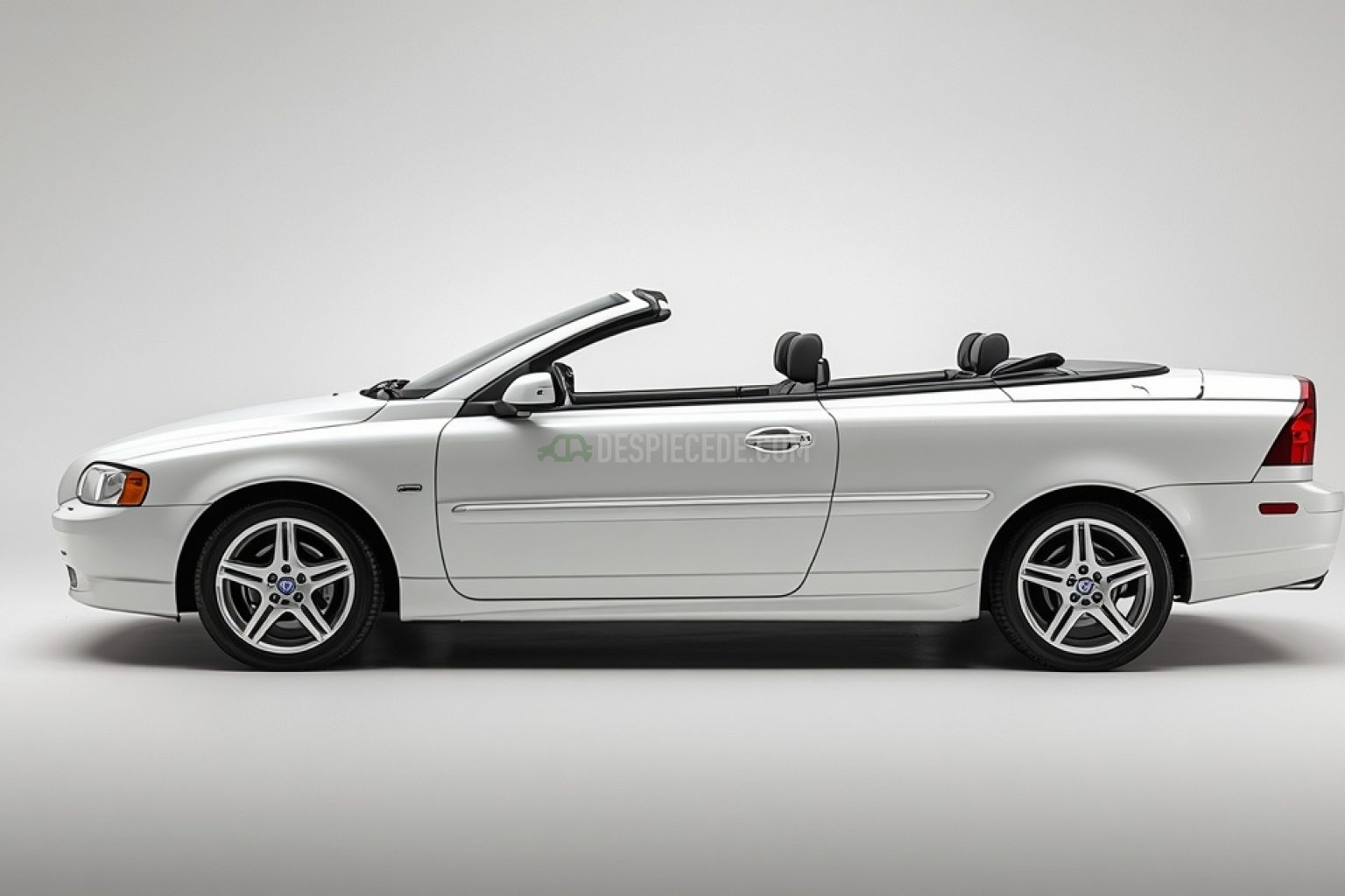 Despiece Volvo C70 Coupe Cabrio II 2.4 i 20V (140 cv) Automatico 2007 blanco
