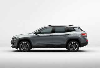 Despiece Jeep Avenger (2022) 1.2 Hybrid 4Xe (136 CV) 2024 gris